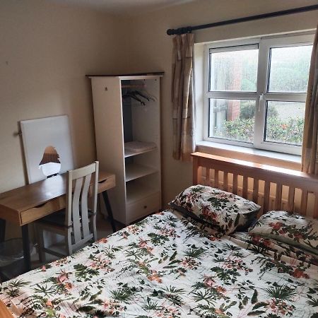 Crescent Apartments Homestay Κορκ Εξωτερικό φωτογραφία